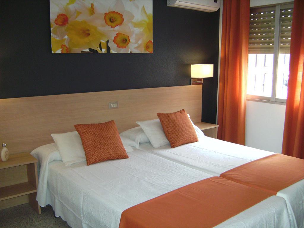 Pension Miami Альмасора Номер фото